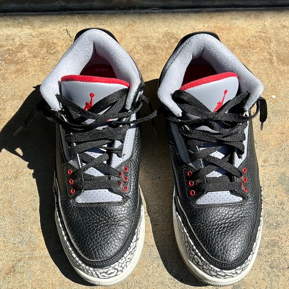 Nike Other - Nike Air Jordan 3 Black Cement 2018 in excellent condition. Men’s size 8.5